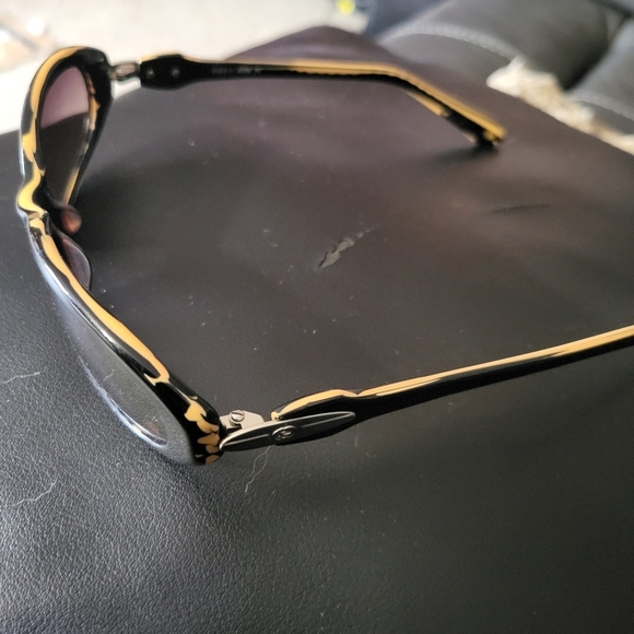 VINTAGE WOMANS Y2K GUCCI SUNGLASSES main image 10